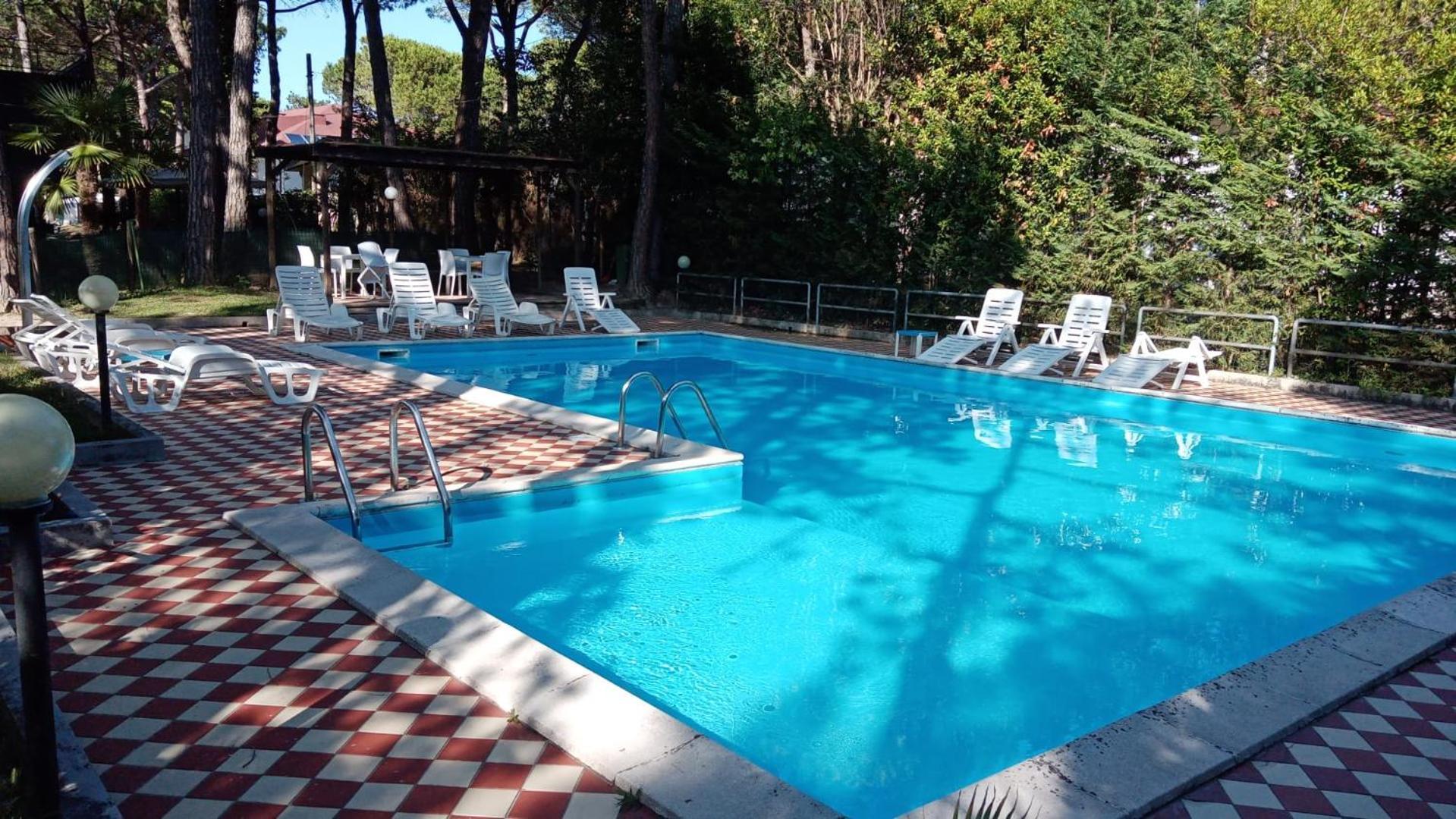 G/Hotel Lignano リニャーノ・サッビアドーロ エクステリア 写真