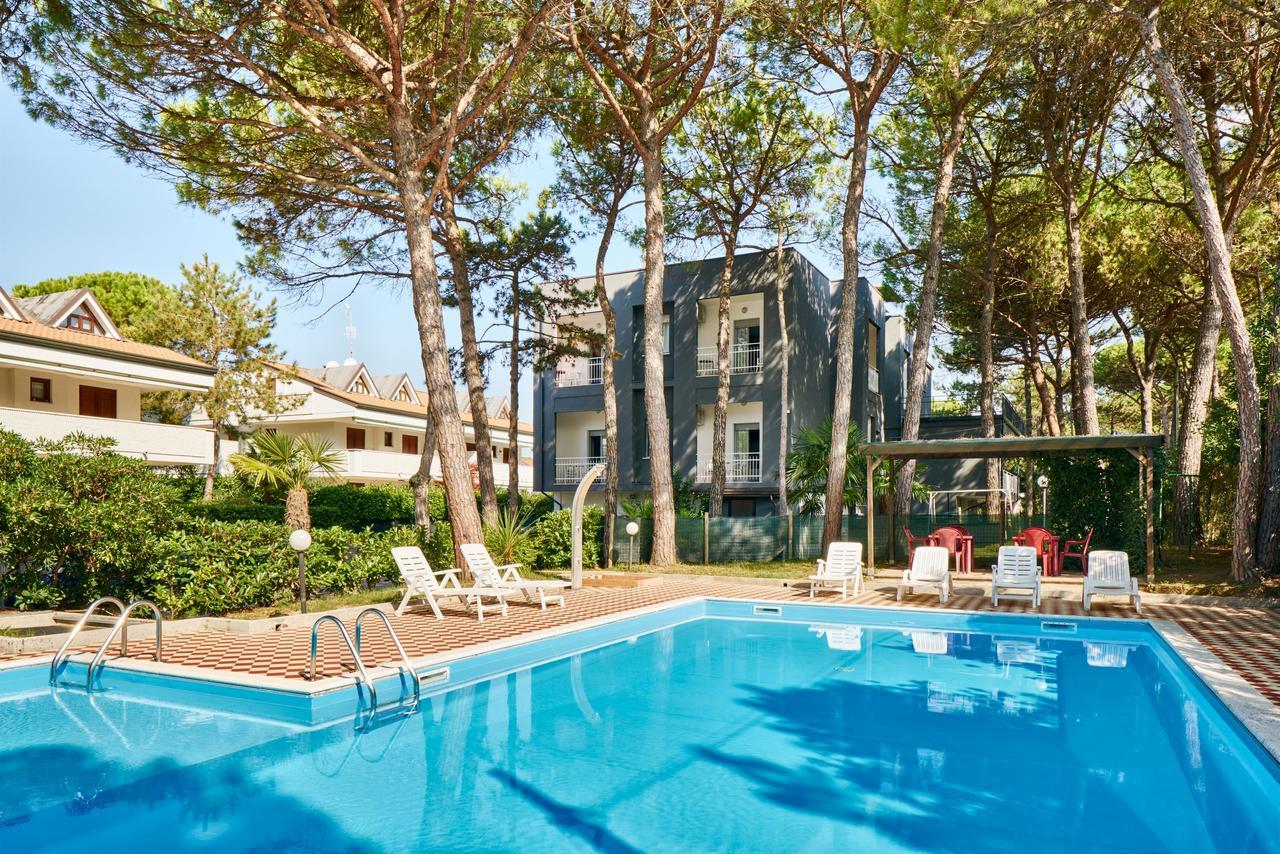 G/Hotel Lignano リニャーノ・サッビアドーロ エクステリア 写真