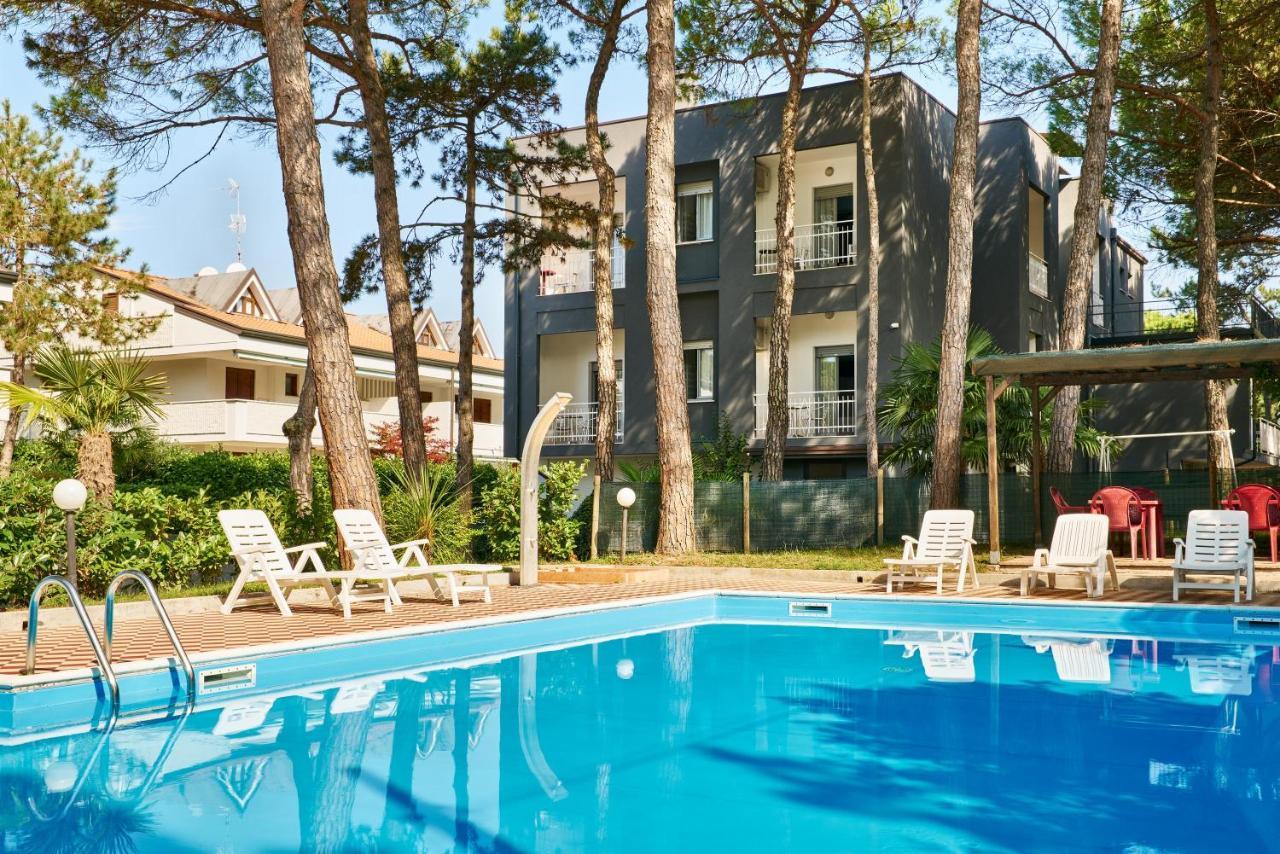 G/Hotel Lignano リニャーノ・サッビアドーロ エクステリア 写真